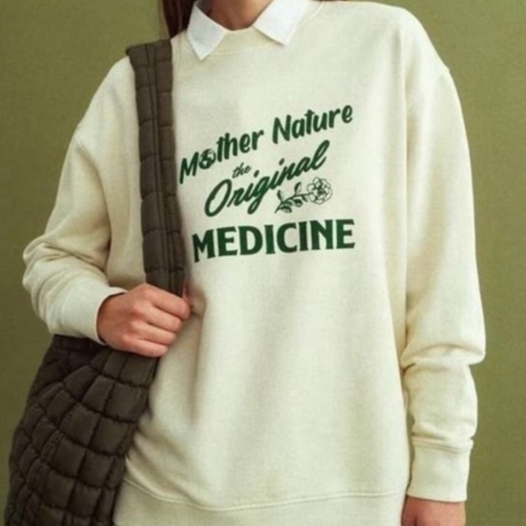 MATE the Label Cream Sweatshirt with Green Print - Picture 1 of 3